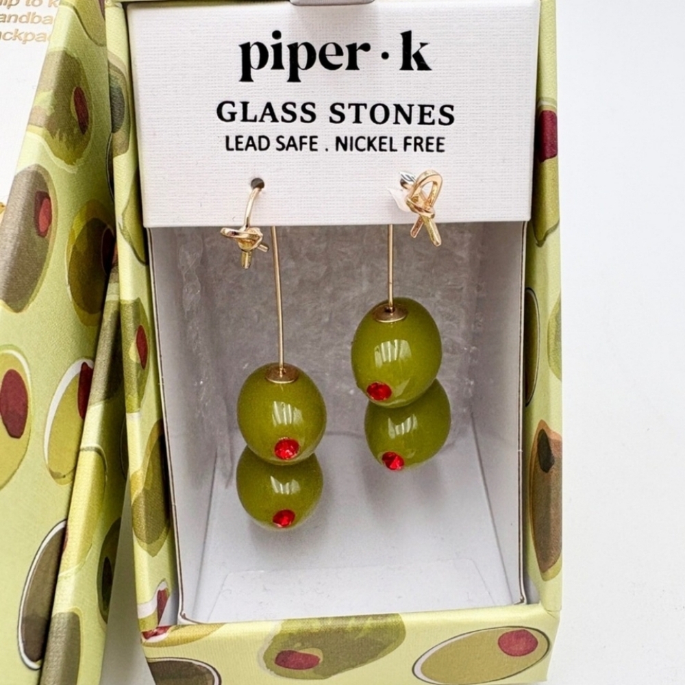 🔹️ Piper ▪︎ K 🔹️Viral Martini  Olive glass stone dangle earrings  ✨️🫒 - Picture 4 of 5